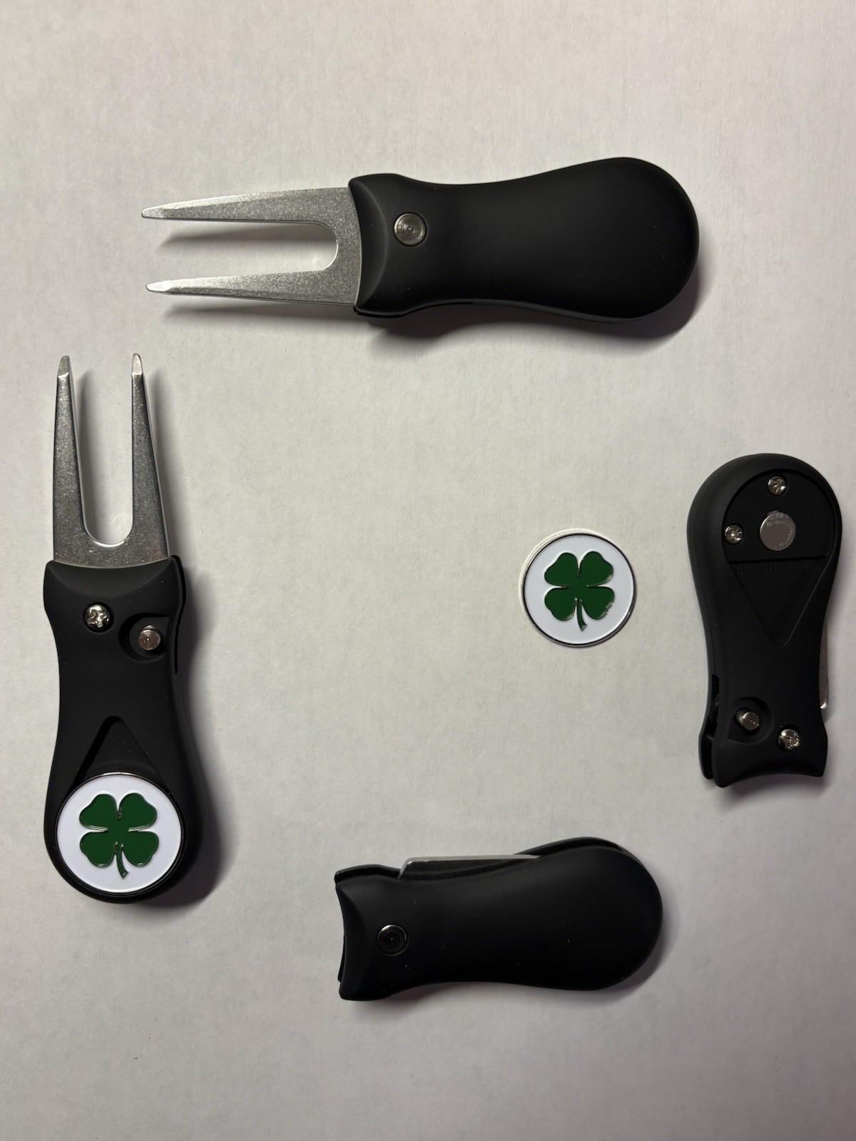 (1)  Switchblade Golf Divot Tool & (1) 4-Leaf Clover Irish 1" Coin Golf Marker