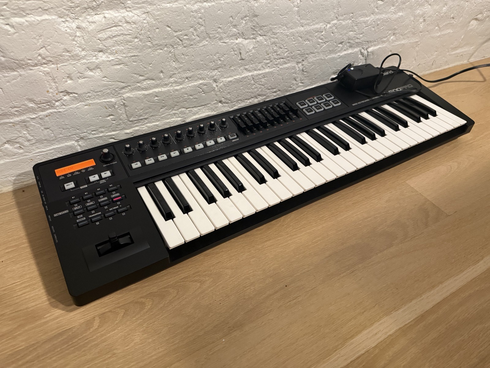 Roland A-500PRO 49-Key MIDI Keyboard Controller