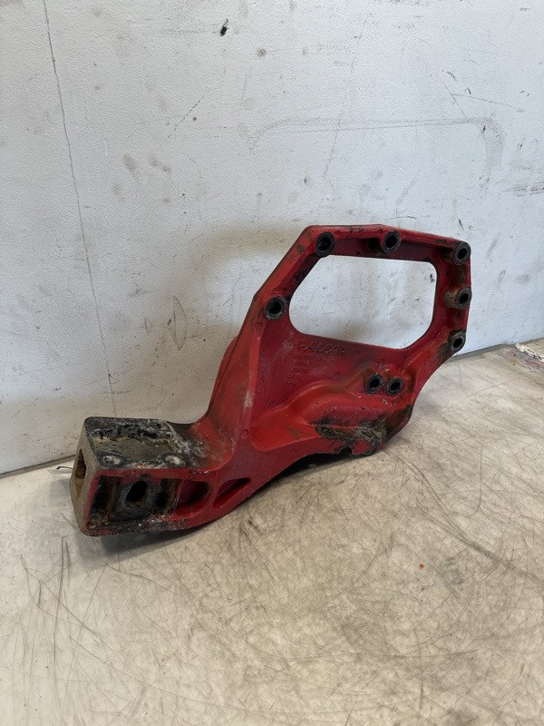 2006 Kenworth T800 Frame Horn/Bumper Mount B111025 (646-11012)