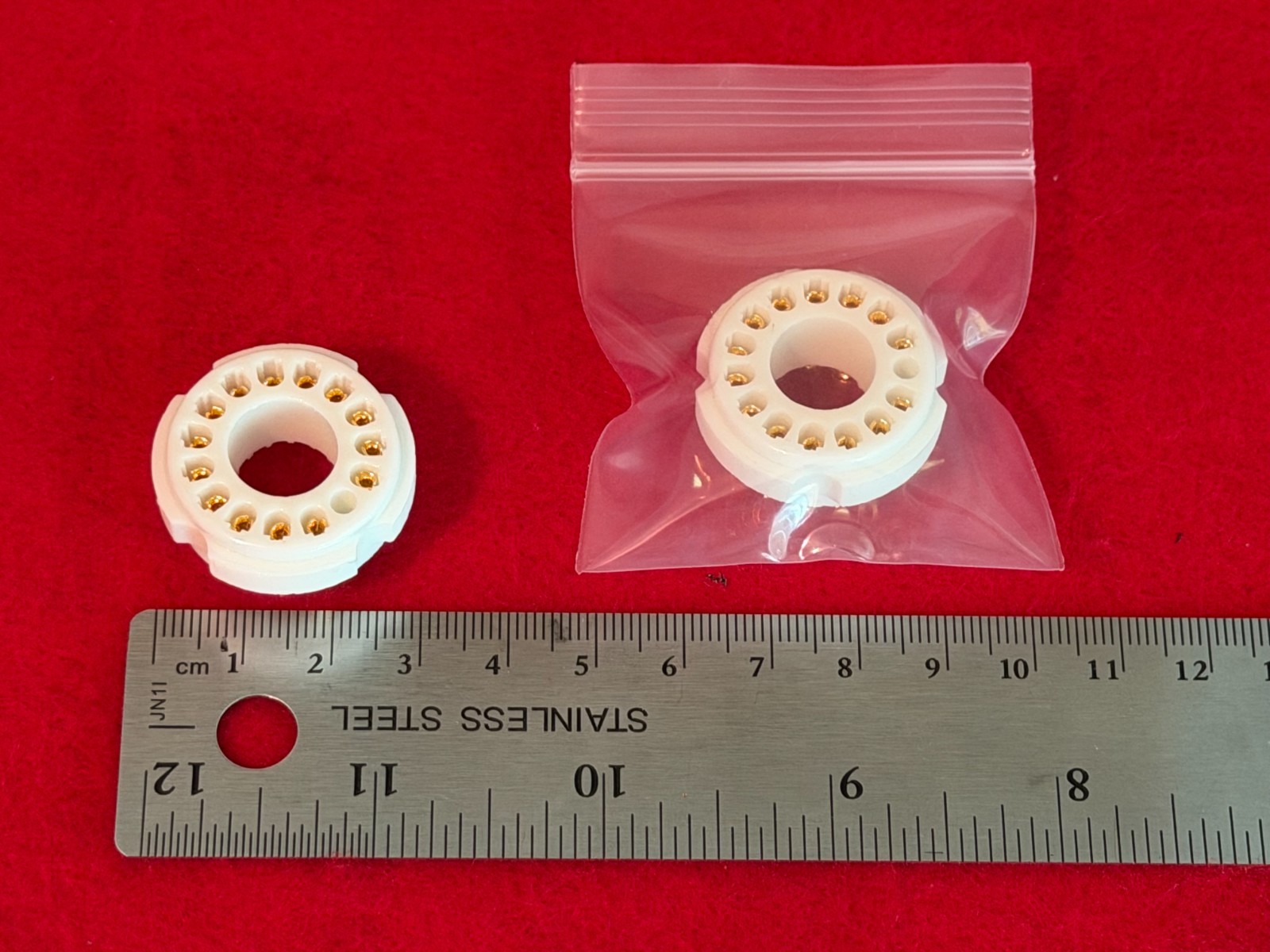 14pin Solder-Tube Socket for Photomultiplier Tube Hamamatsu PMT R6095 E678-14C
