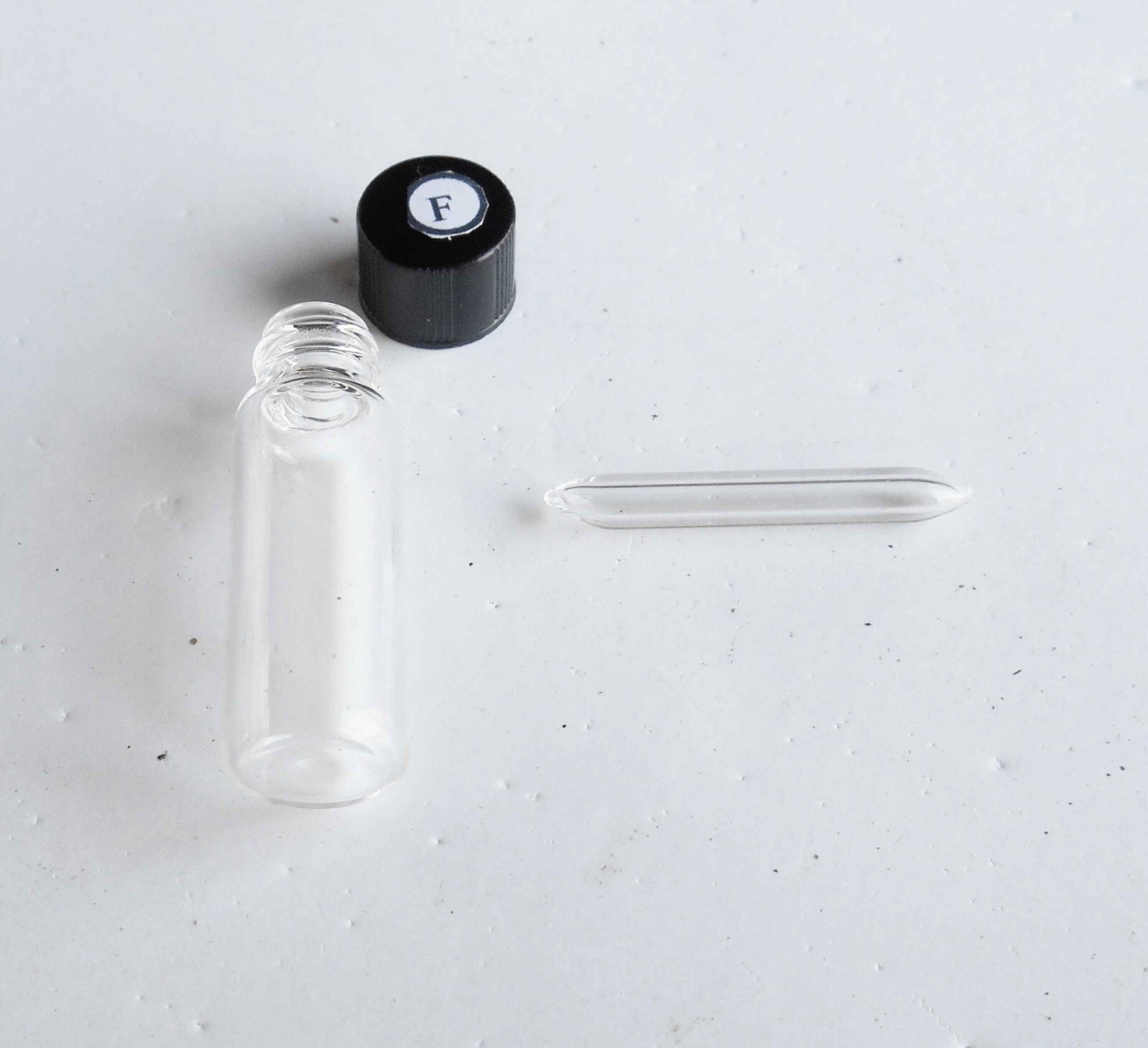 Fluorine  F  Collectable Element sample  