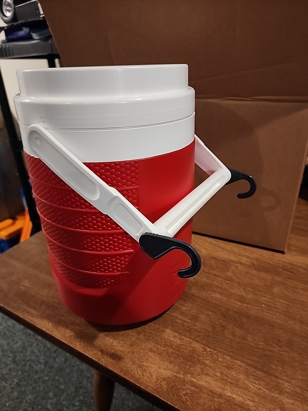Igloo 2 Gallon Sport Water Jug, Cooler, Red, Stackable