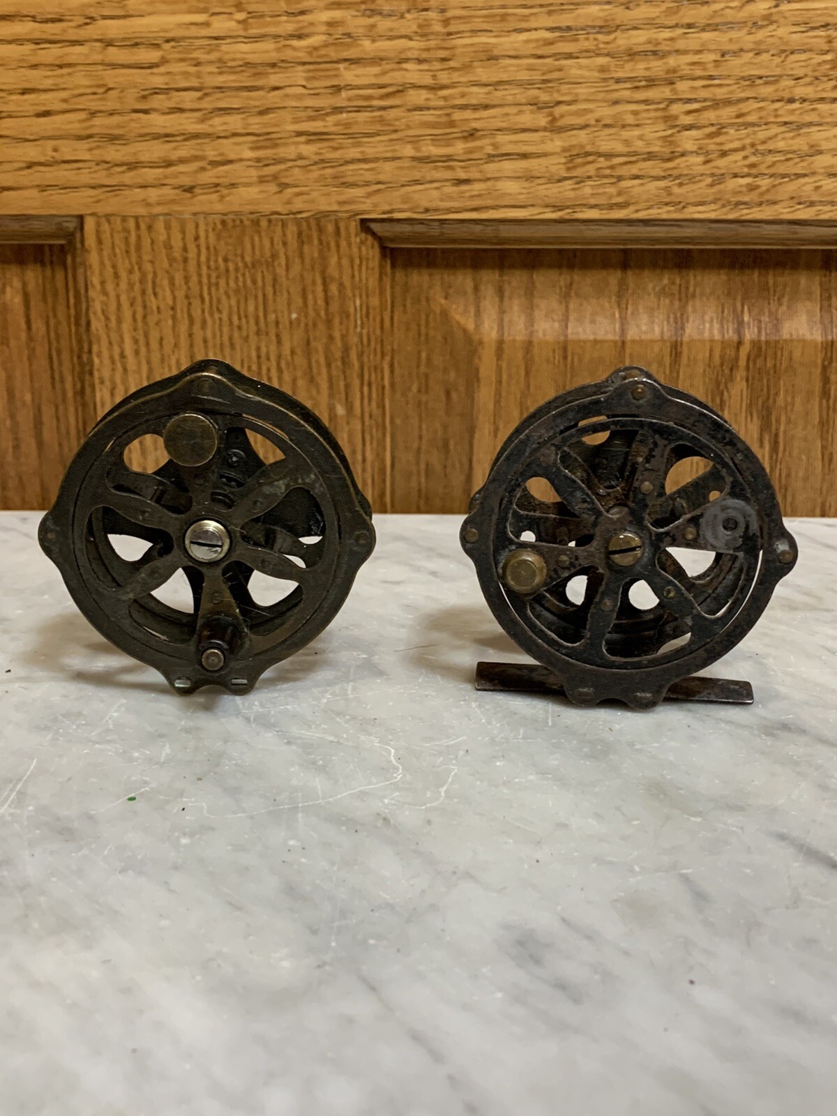 Lot of 2 antique fly fishing reels 1 missing reel seat other missing handle