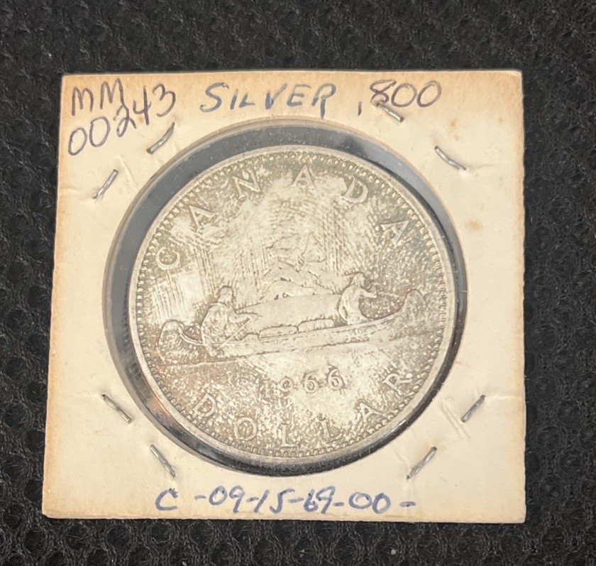 1966 Canada $1 One Dollar Coin (.800 Silver) Uncirculated (MM00243)