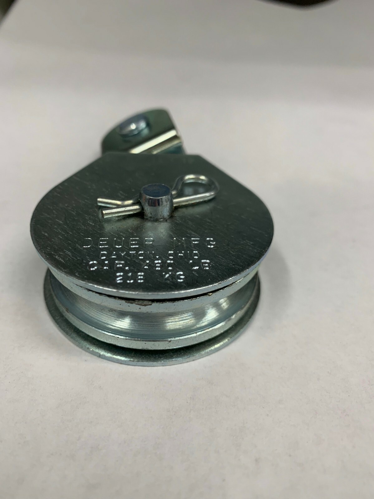 Deuer DB-20E Swivel 2" Eye Blocks