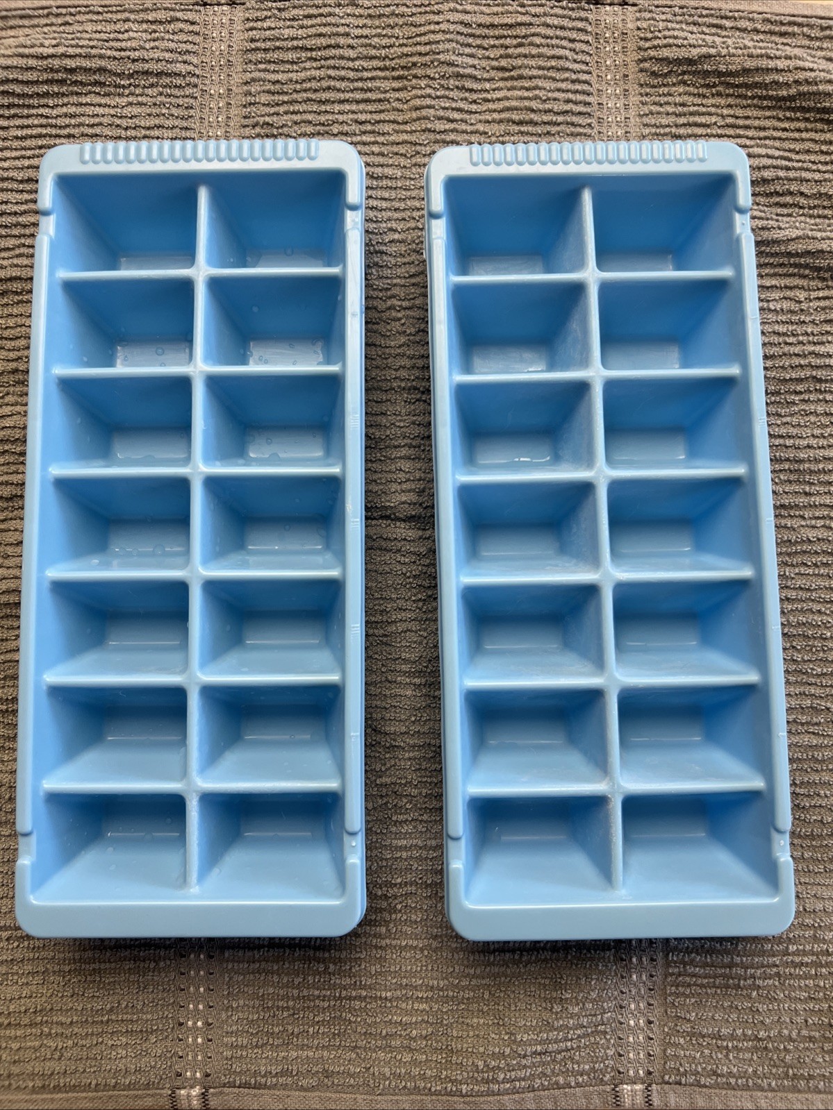 Blue Plastic Ice Cube Tray ( Set Of 2)