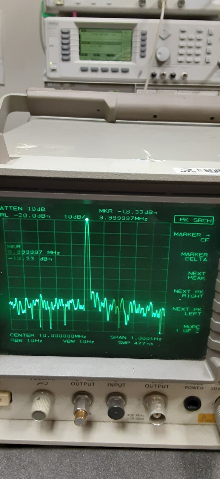 HP 8562E Spectrum Analyzer 9kHz to 13.5GHz BRIGHT DISPLAY with Memory Module