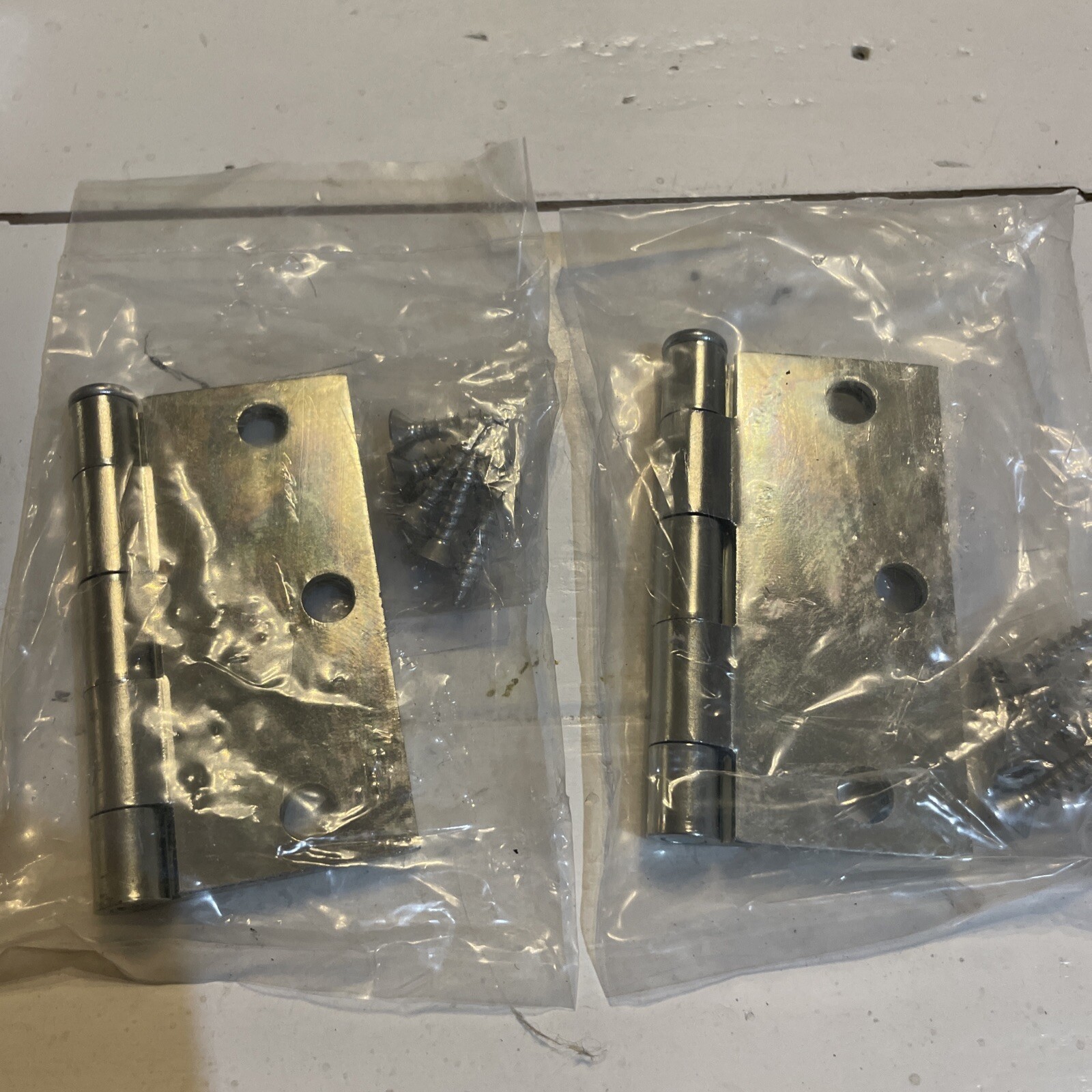 4PA59C Hinge Door 2 pieces WITH SCREWS