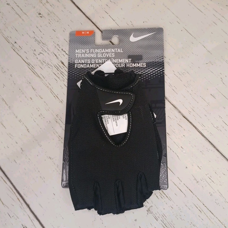 Nike Men's Fundamental Training Gloves, Size MEDIUM Black/White, 007 NWT