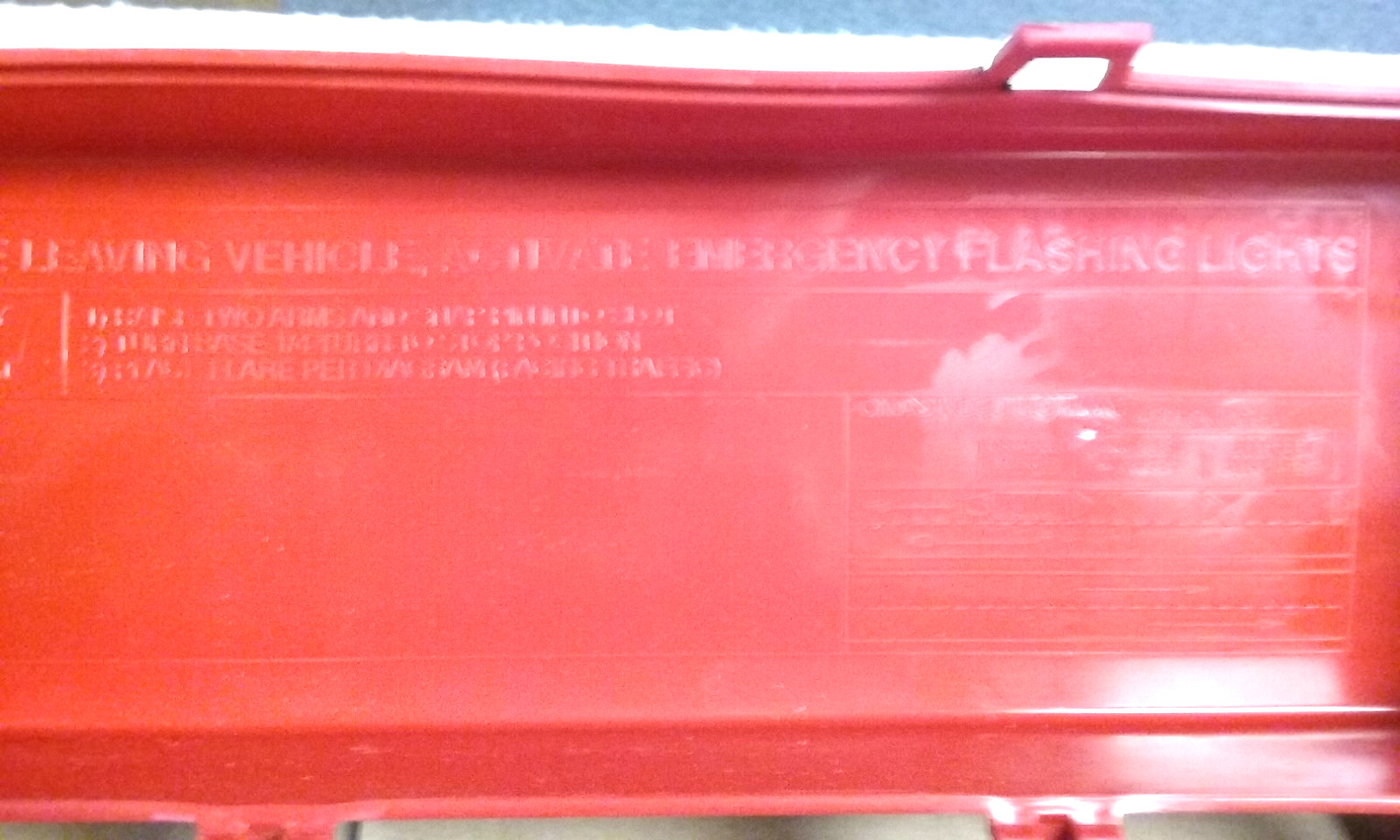 James King #1005 3 Triangles Warning Flare Kit with Case
