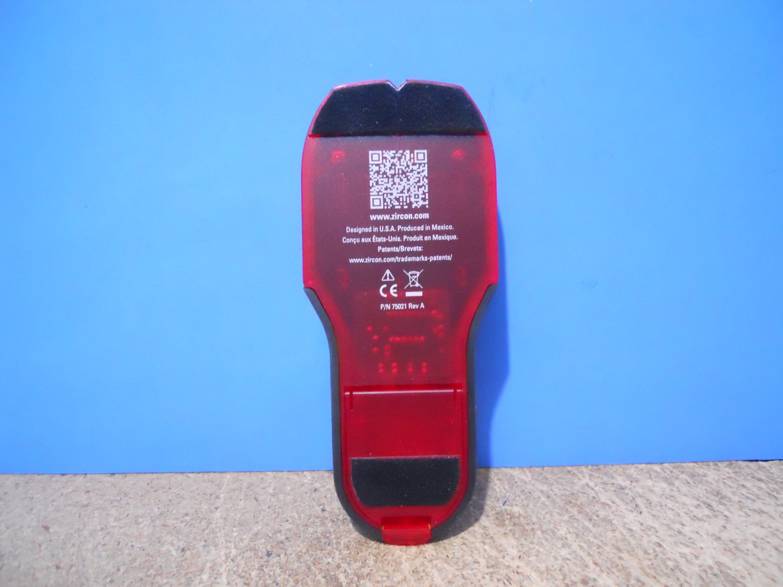 Zircon MultiScanner HD900 Multi-Function Stud Finder Scanner DeepScan Metal Wire