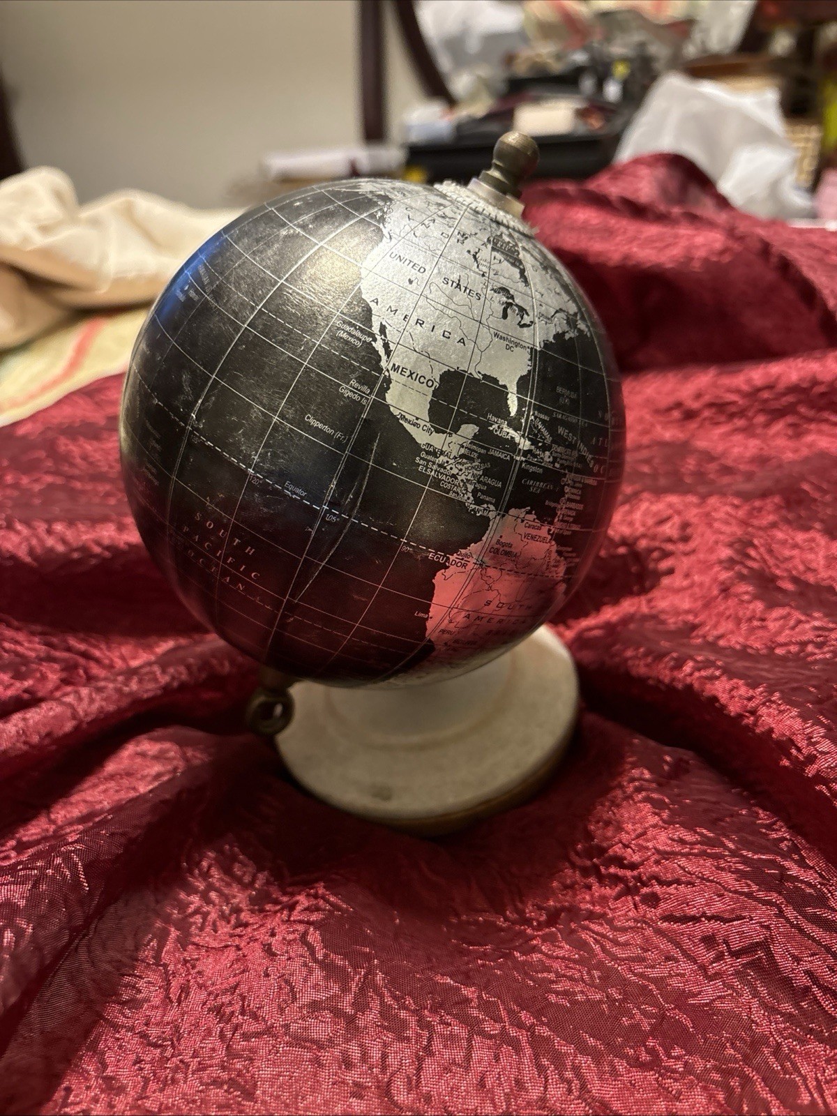 Black & Metallic Silver Globe W/Marble Base. M 9