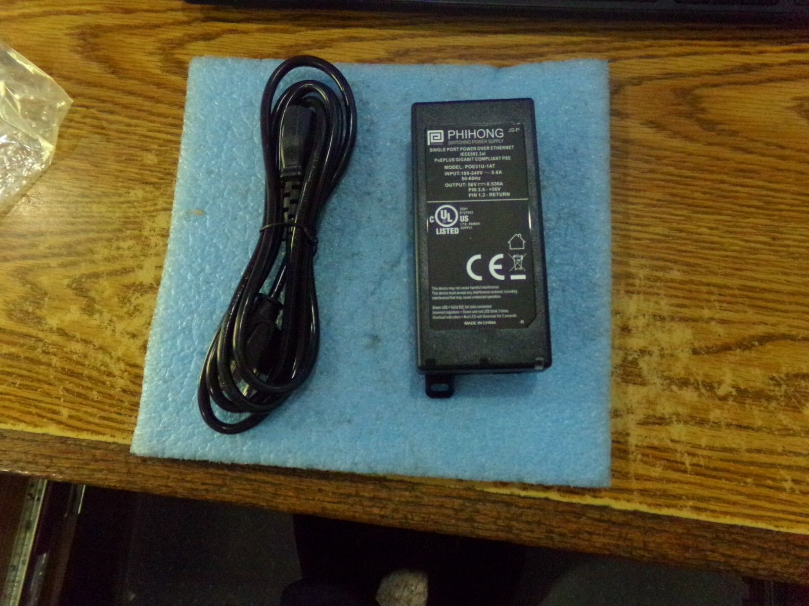 Phihong Model: POE31U-1AT.  Single Port Power Over Ethernet.  New Old Stock.