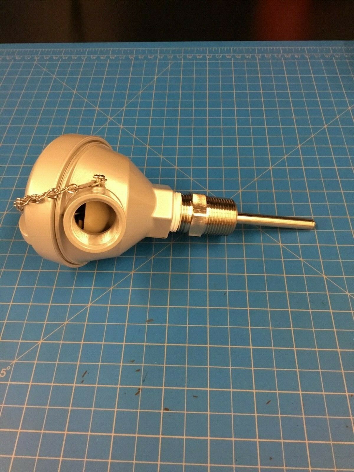 Baltimore Air Coil (BAC)  #311800  Thermistor type Temp Probe with head