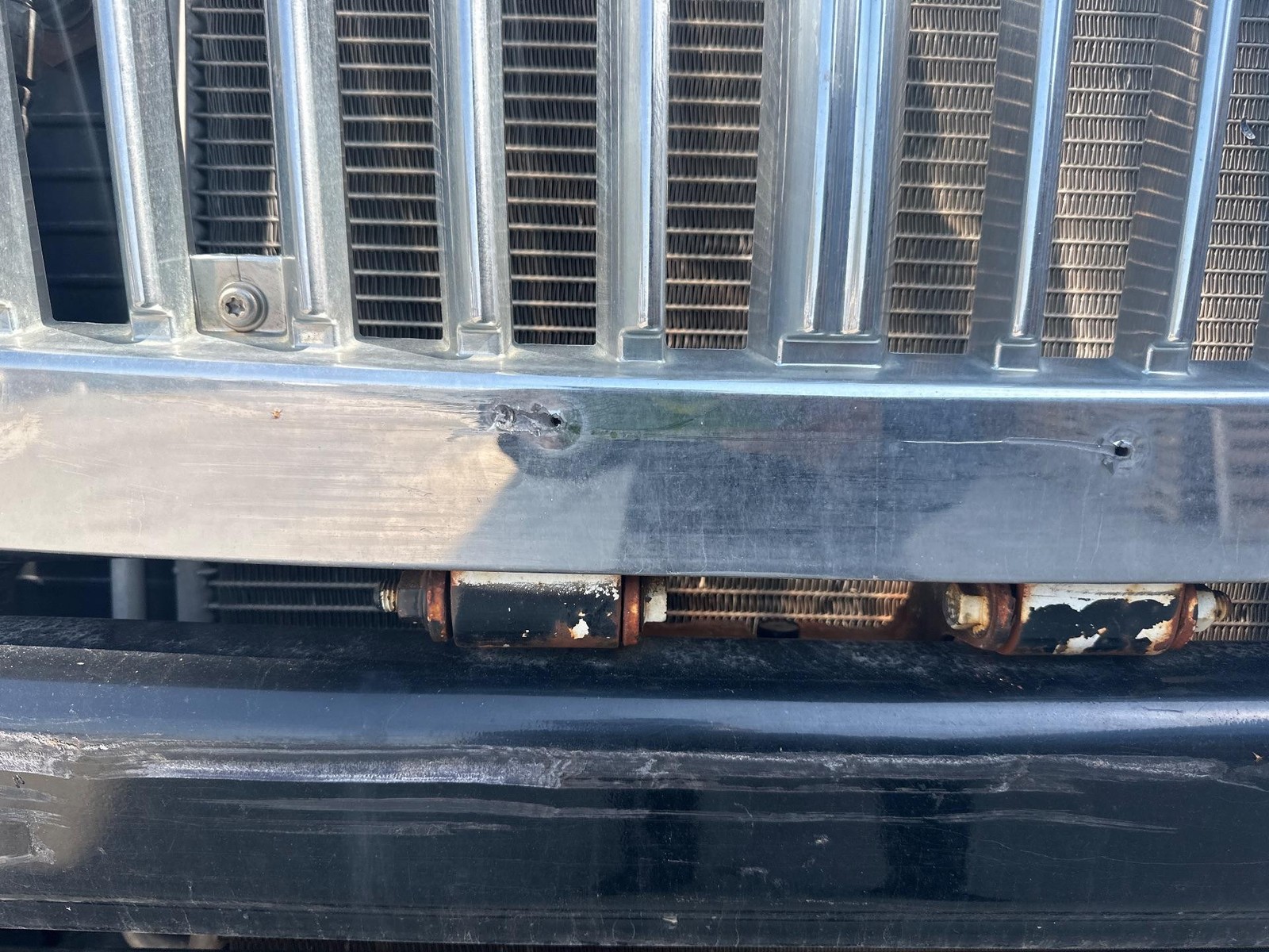 2002-2008 International 4300 Grille - Used