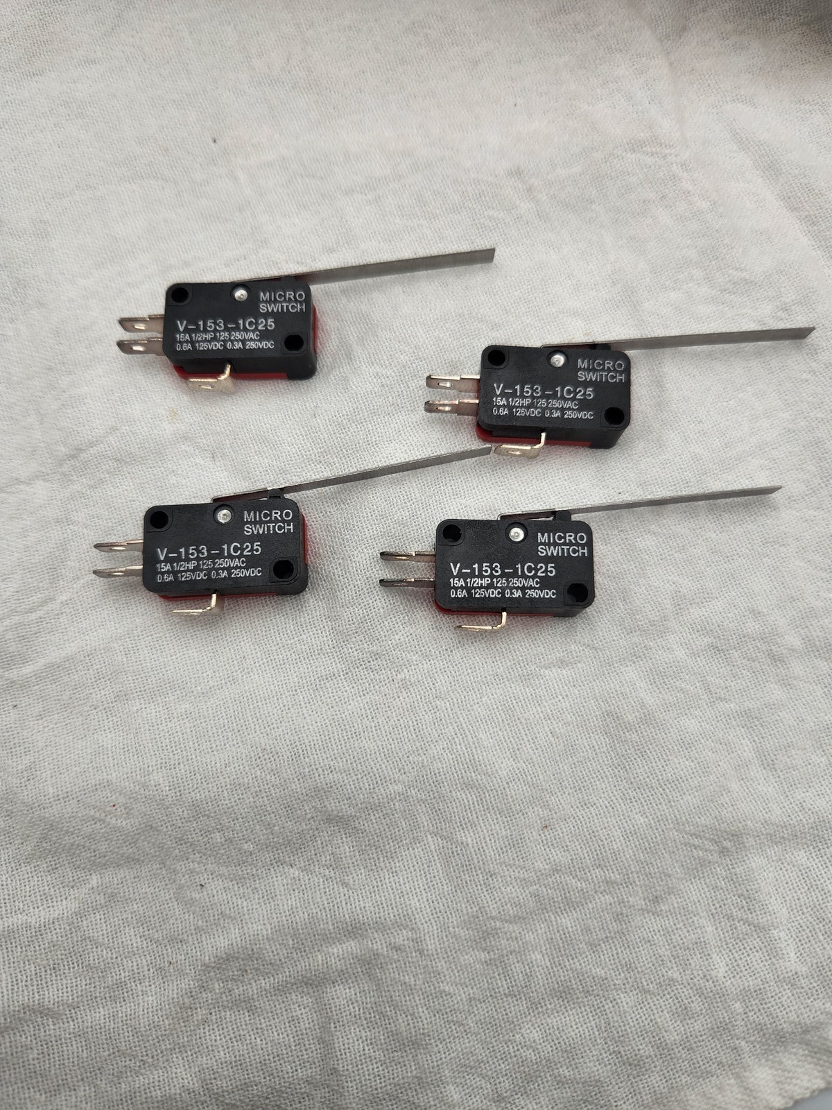 4x V-153-1C25 Microswitch 15A 125/250VAC 0.6A 125VDC SPDT Snap Action Lever P6