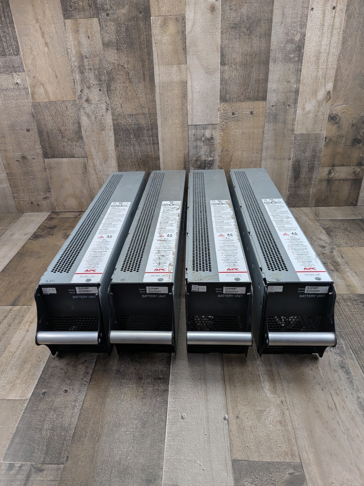 APC SYBTU1-PLP Battery Unit No Batteries Included Lot Of 4
