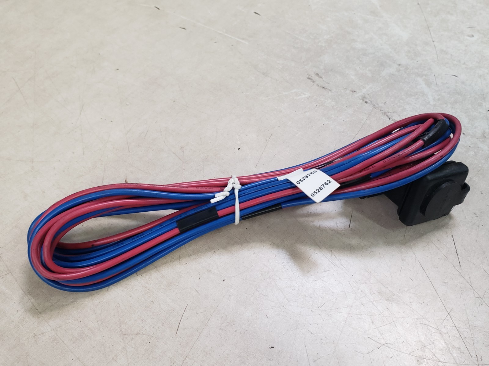 HUSSMANN HARNESS-LED LIGHT RECP 132" OPEN LEADS 0528762