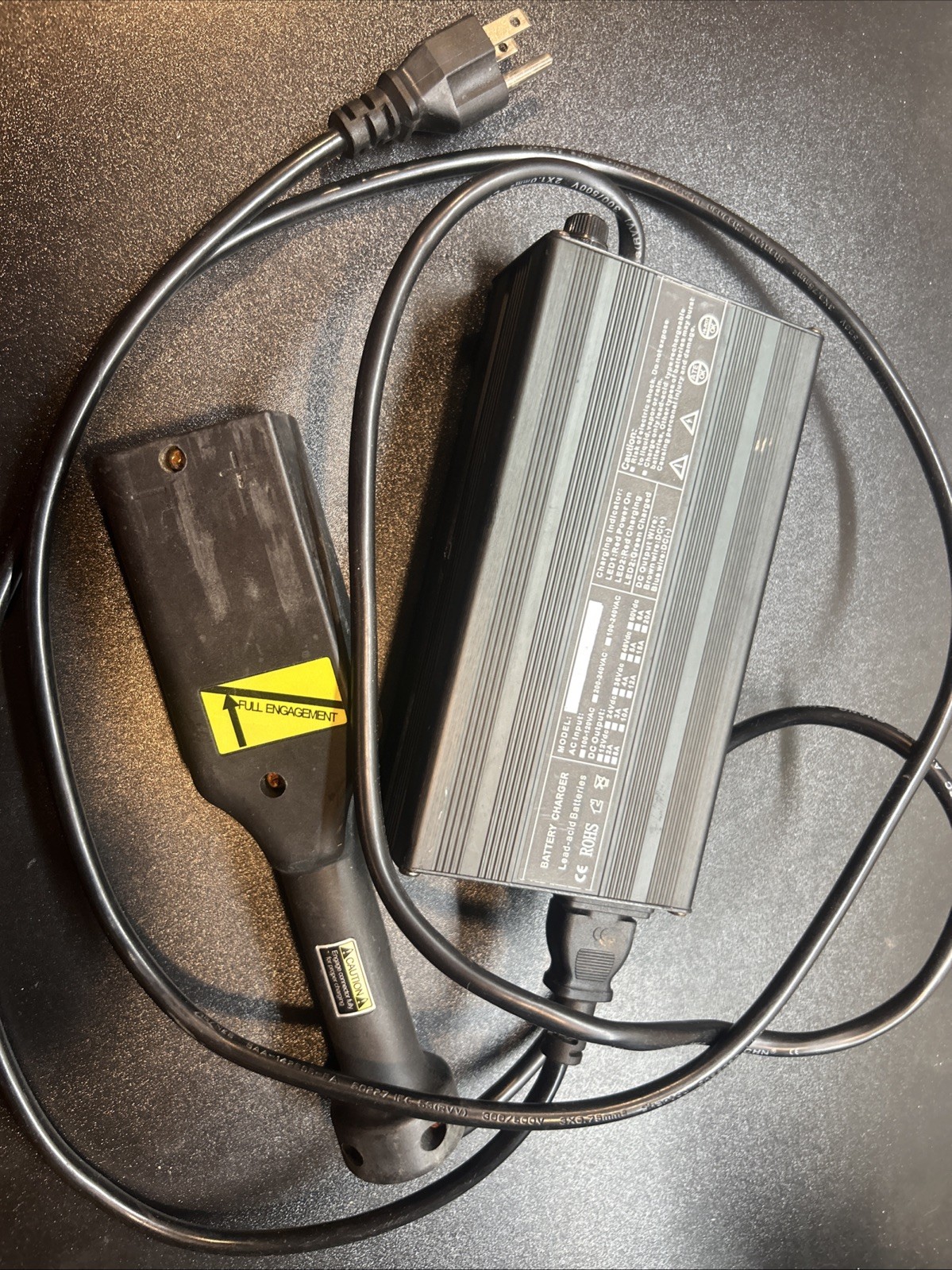 DL-300W Golf Cart Battery Charger 48 Volt