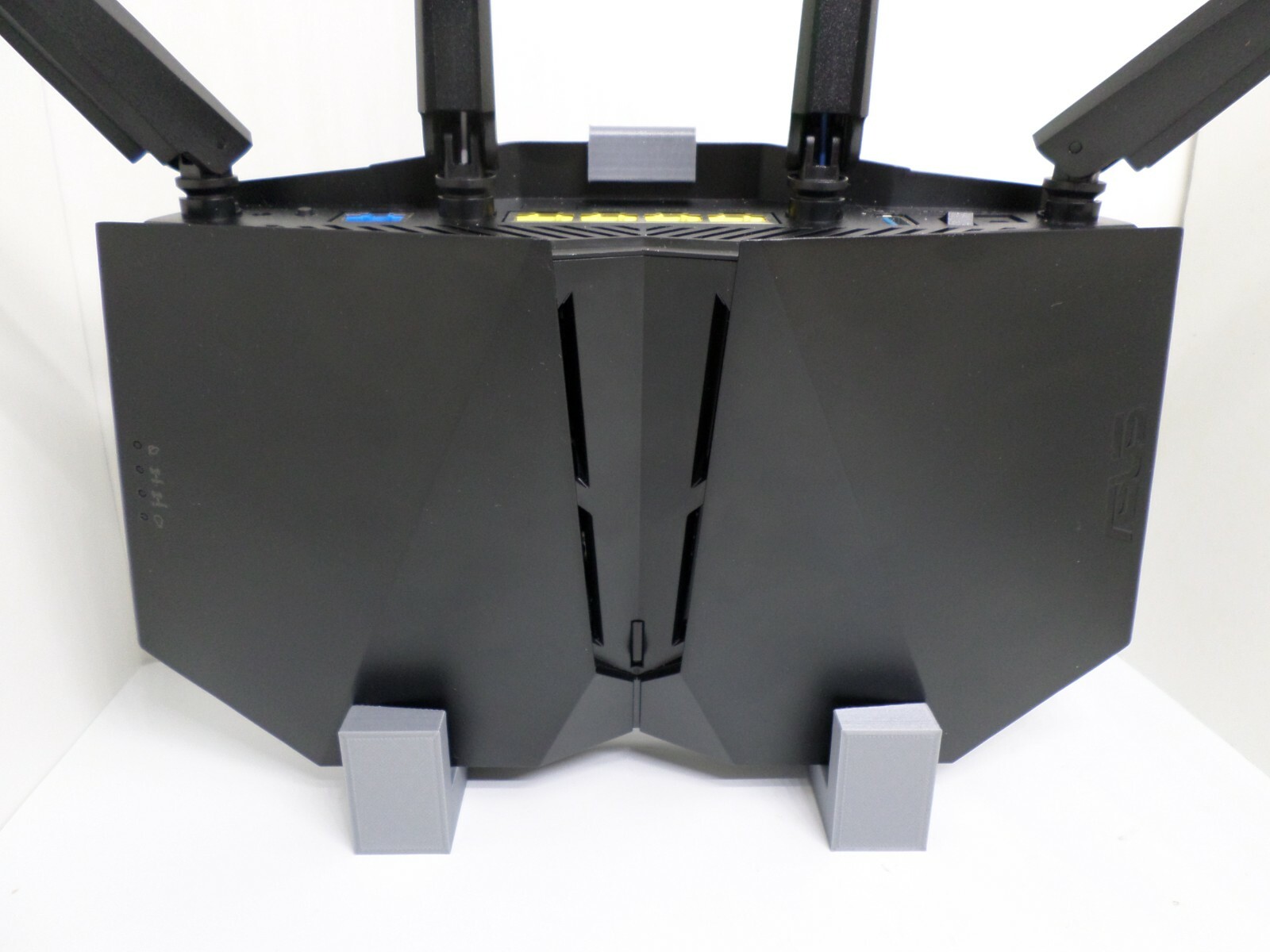 Wall Mount Bracket for ASUS RT-AX82U