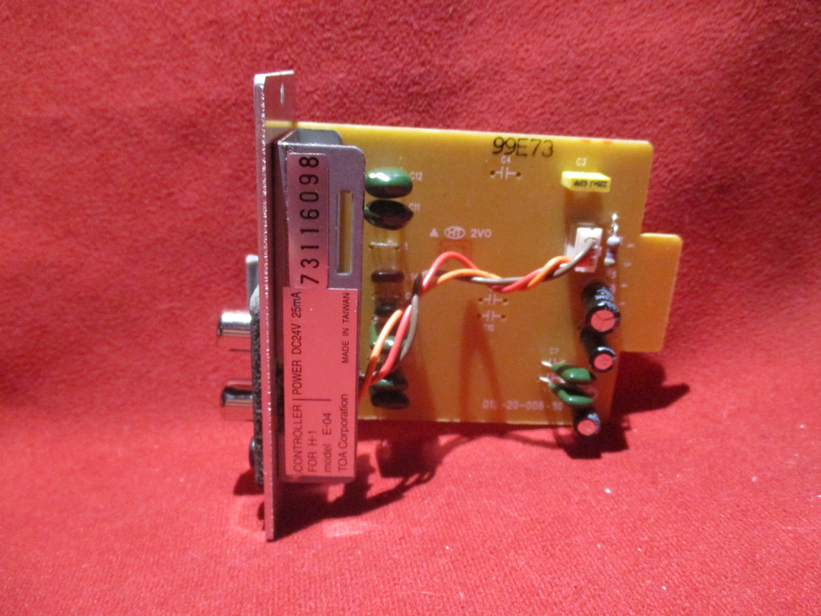TOA E-04R EQ Processor Module RCA Female