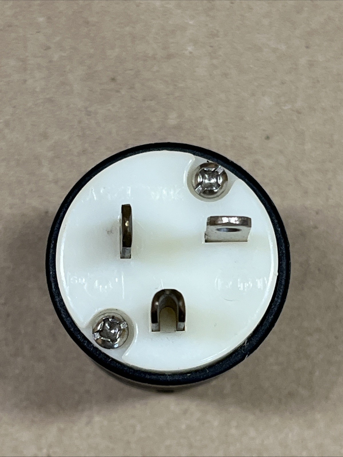 PASS & SEYMOUR PS5366-XC Straight Blade Cord Cap 20A, 125v 2P 3W NEMA 5-20P