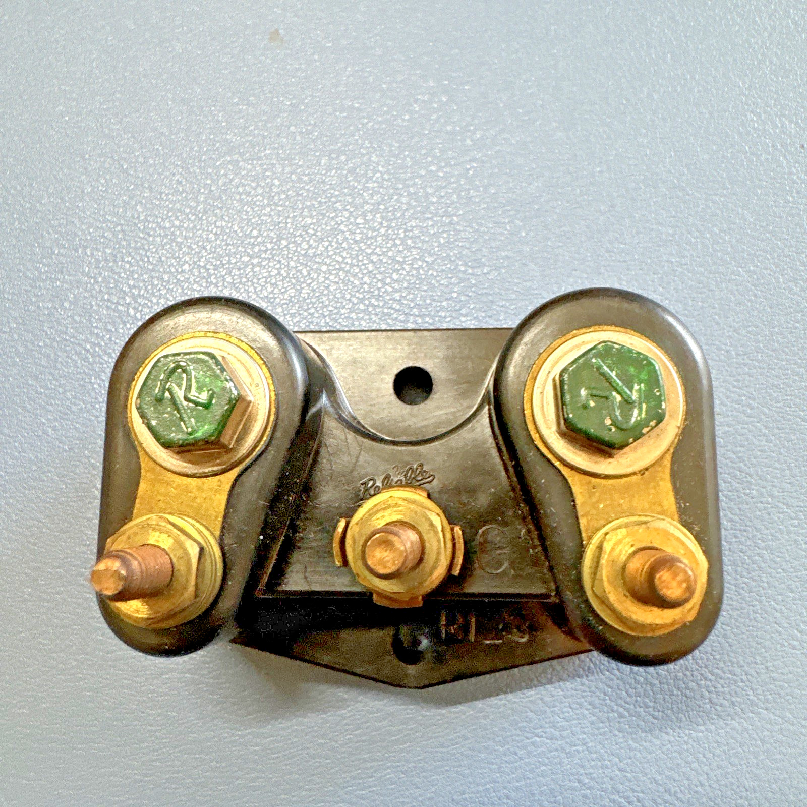 New Reliable Signal Circuit Protector R123 A5