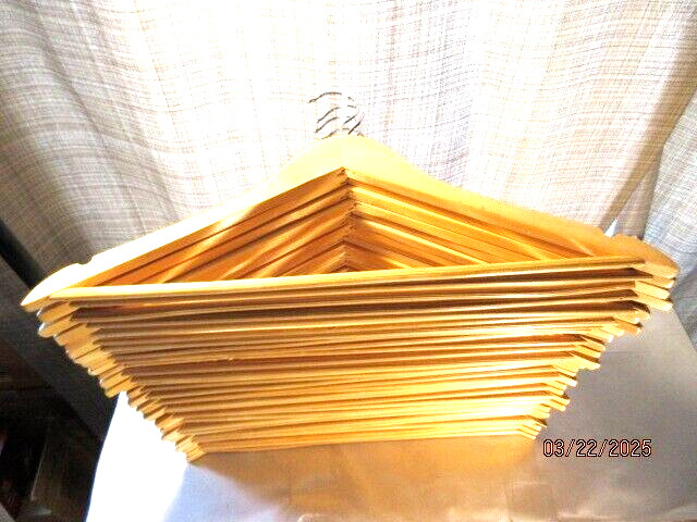 31 NEW Wooden Suit Hangers, Clothes, Coats, Jackets, Dress Pants, Shirts, Skirts