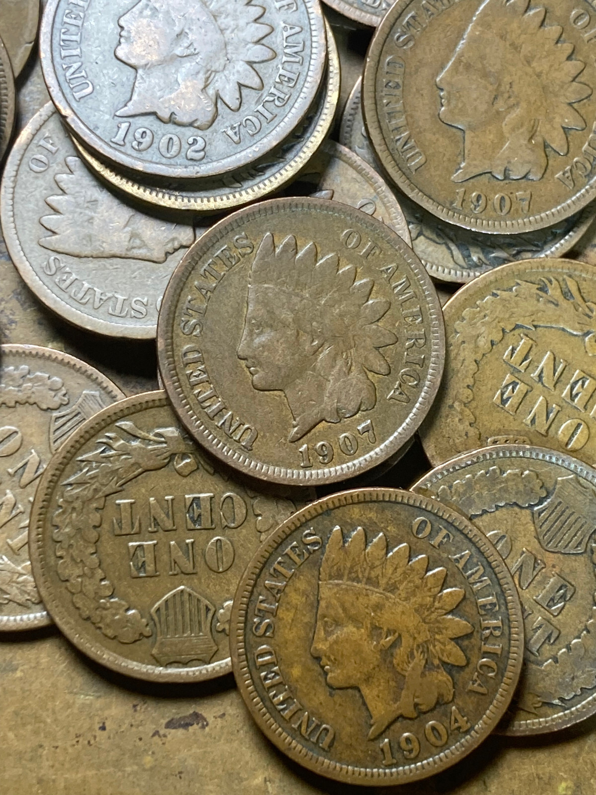 INDIAN CENT ROLL, 50 coins very nice condition coins, common dates, good value
