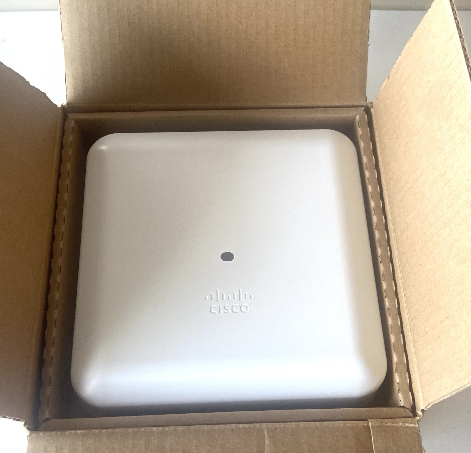Cisco AIR-AP2802I-B-K9 2802i Aironet 802.11ac Wave 2 Wireless Access Point