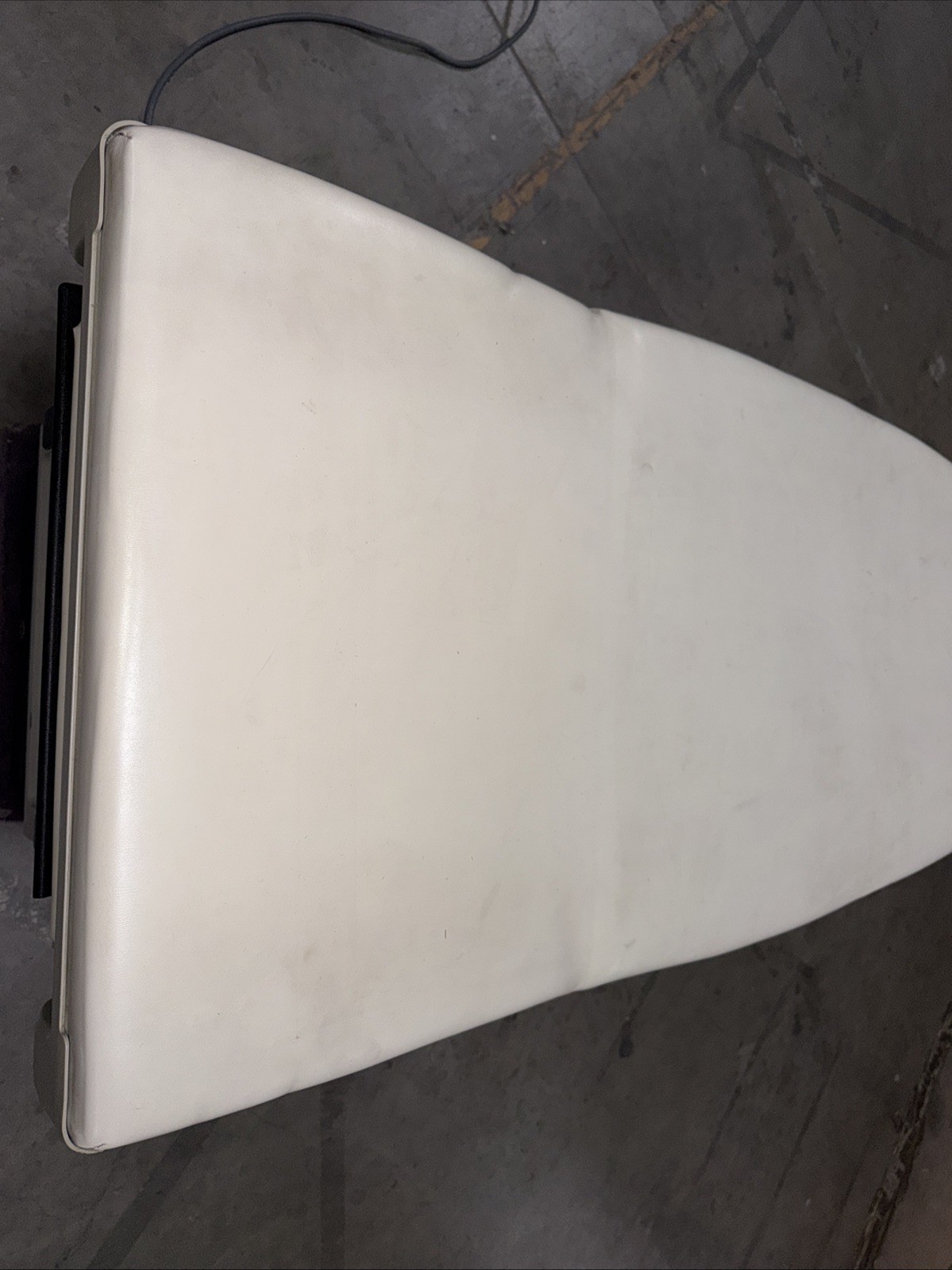 Midmark 405 Power Exam Table Working No Hand Control