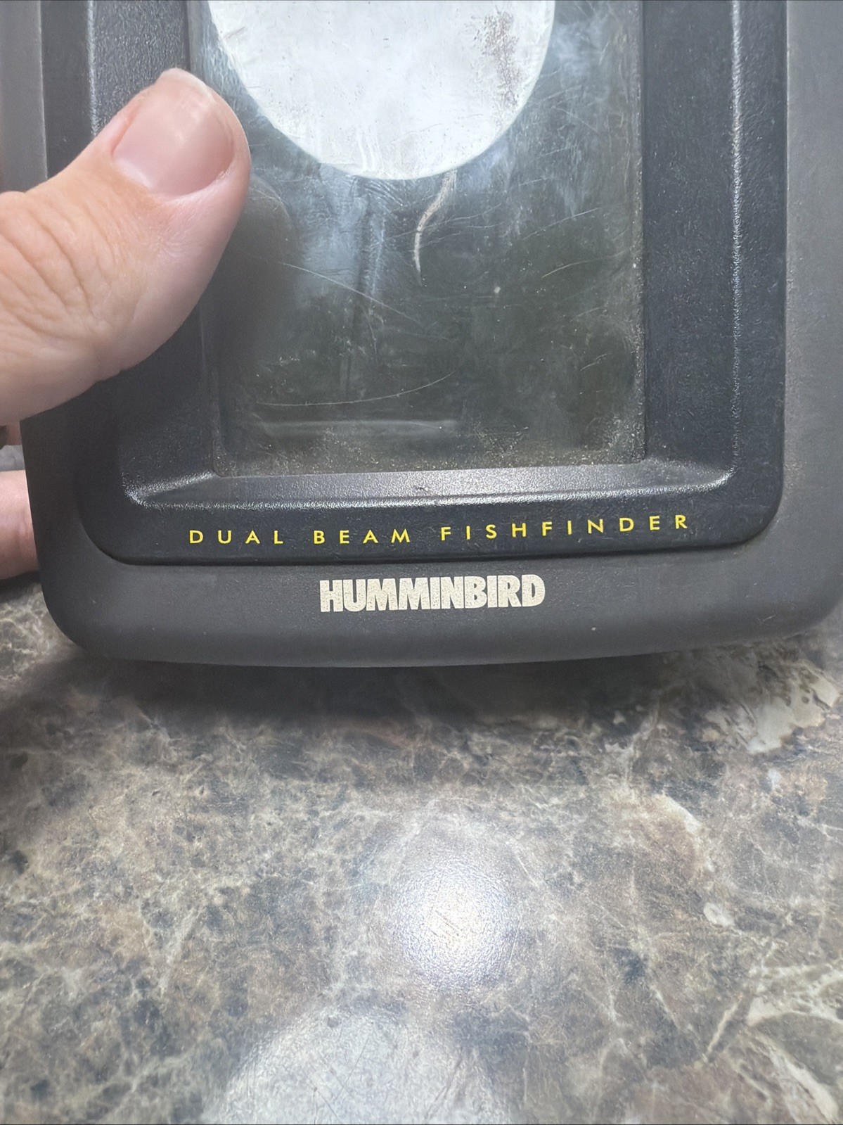 Hummingbird Wide Pro Angler Dual Beam Fishfinder Tracker Untested Head Unit Only