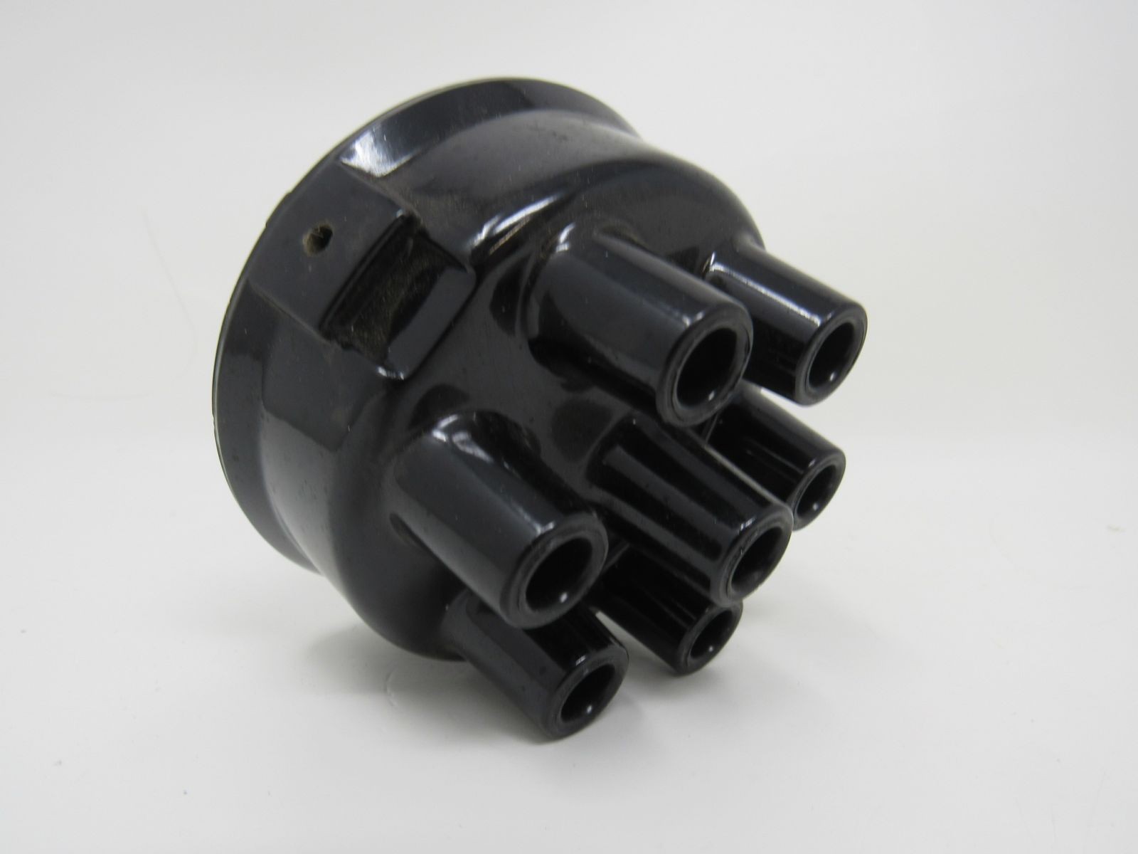 Big A Distributor Cap 6 Cylinder 33-22