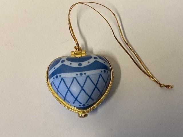 Valerie Heart Trinket Box Ornament Joyful Heart Peace Blue