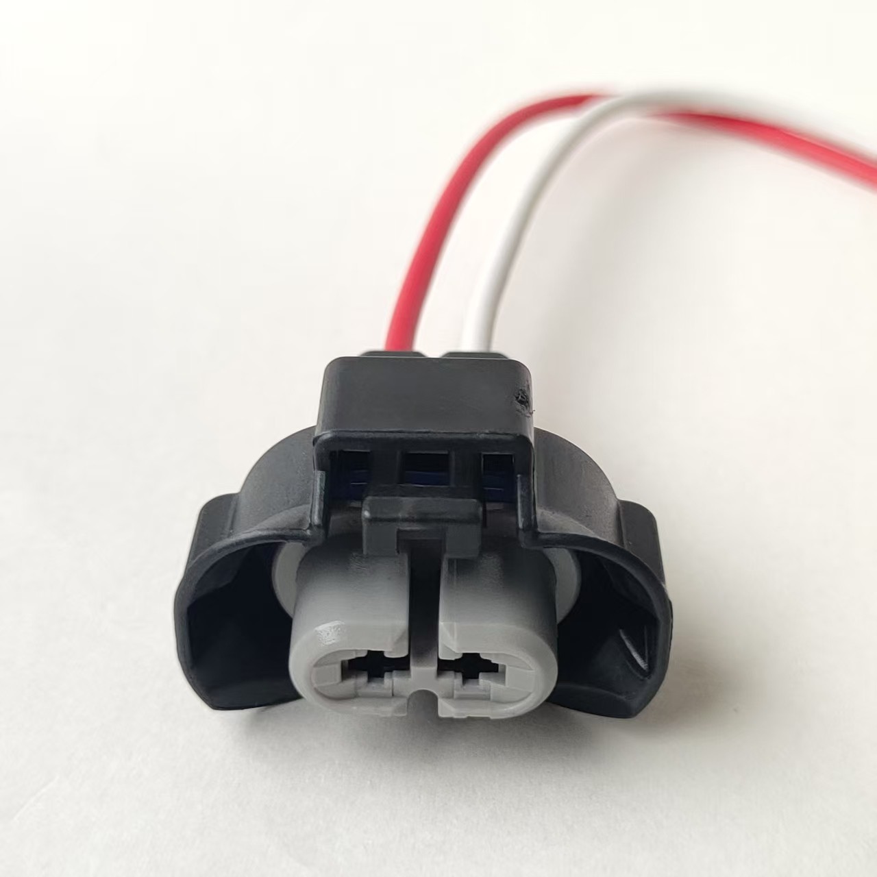 2-Way Headlamp High Beam Connector Pigtail For 2007-2020 Nissan Altima