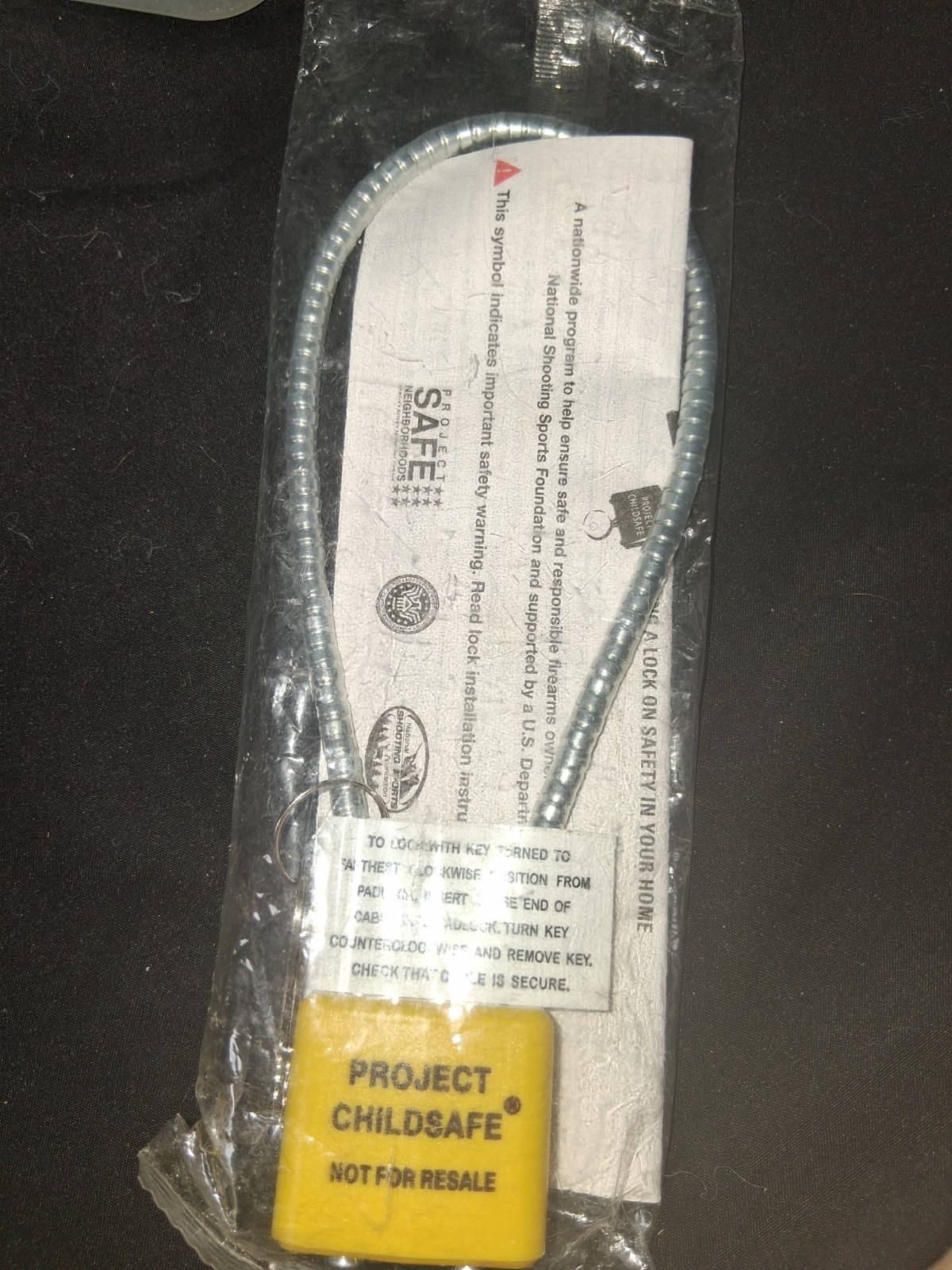 PROJECT CHILDSAFE Gun Lock - Child Safe Cable With Padlock, 2 Keys, new sealed