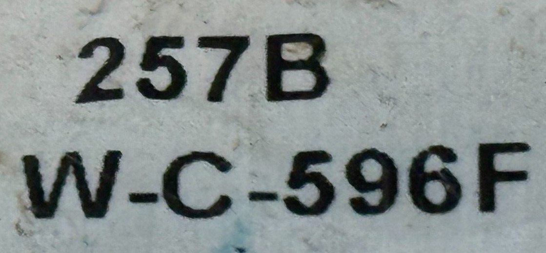FACTORY SEALED Leviton 257B Connector