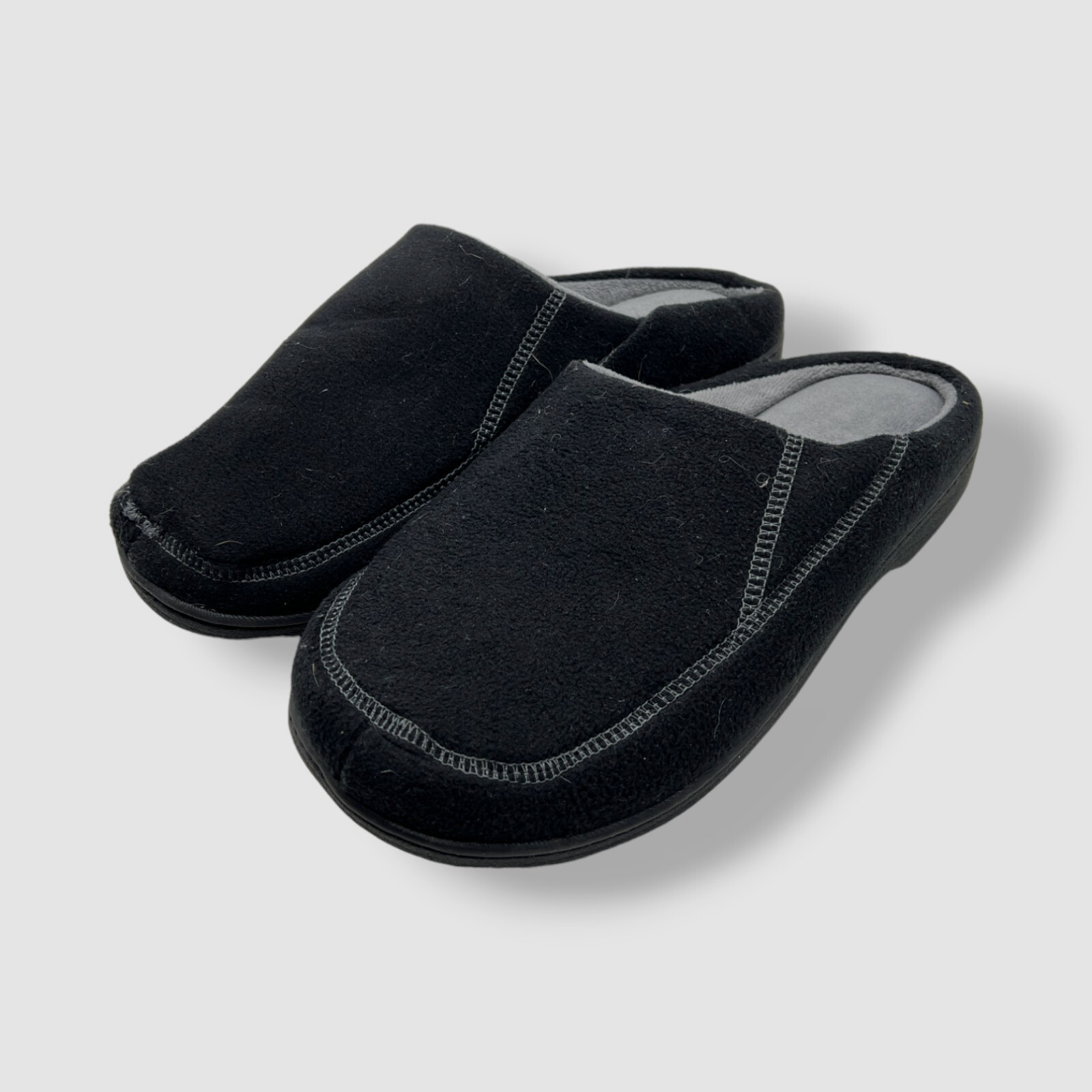 $40 Isotoner Men's Black Memory Foam Slipper Shoes Size 11-12