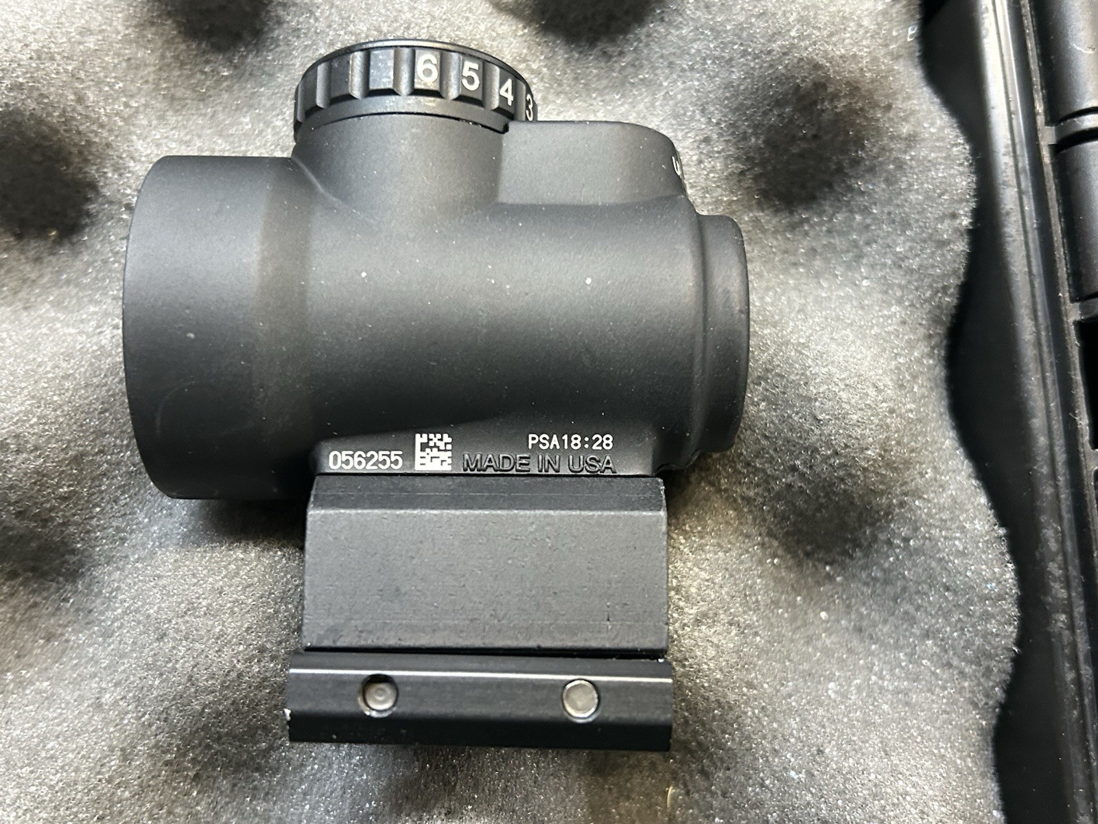 Trijicon MRO-C-2200006 1x25 Red Dot Sight
