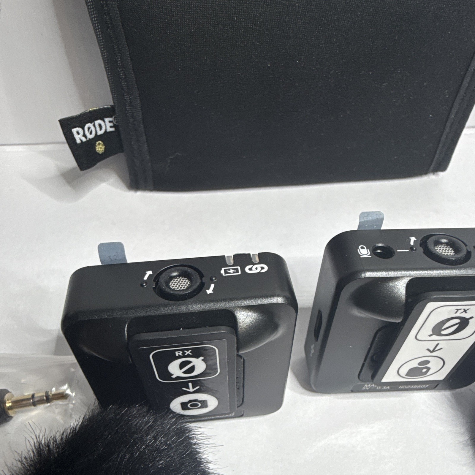 RØDE Wireless ME Wireless Microphone System Kit w/ TX/RX, USB-C, 3.5mm