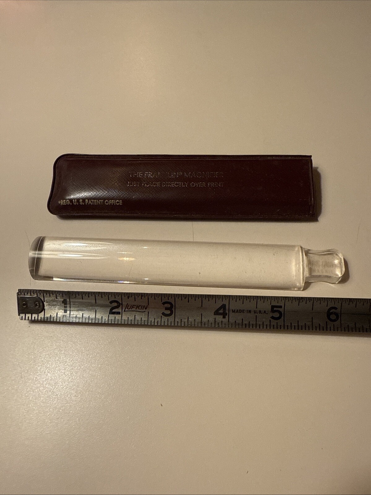 THE FRANKLIN MAGNIFIER IN POUCH