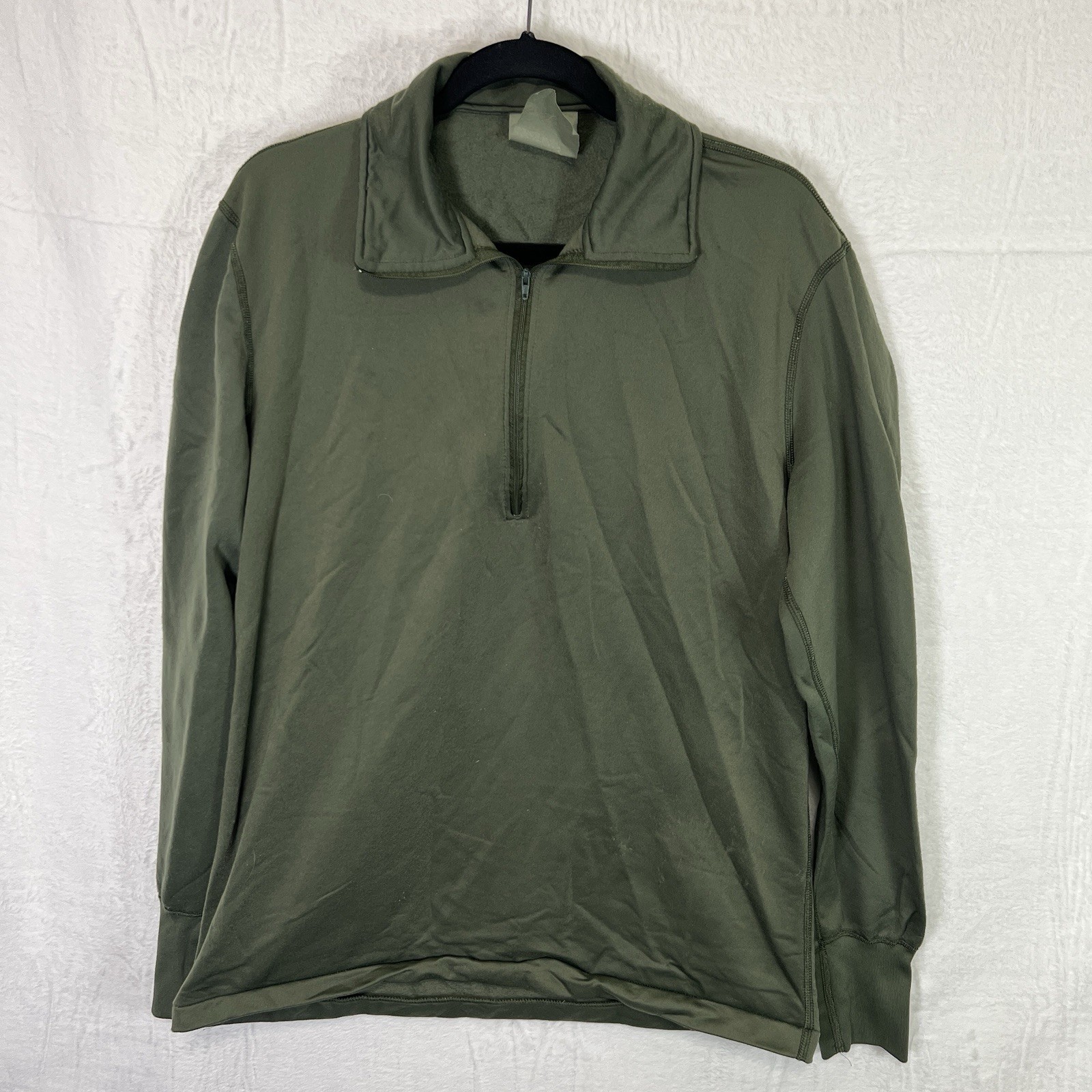 US Military Sleeping Shirt Adult M Green Heat Retentive Moisture Resistant