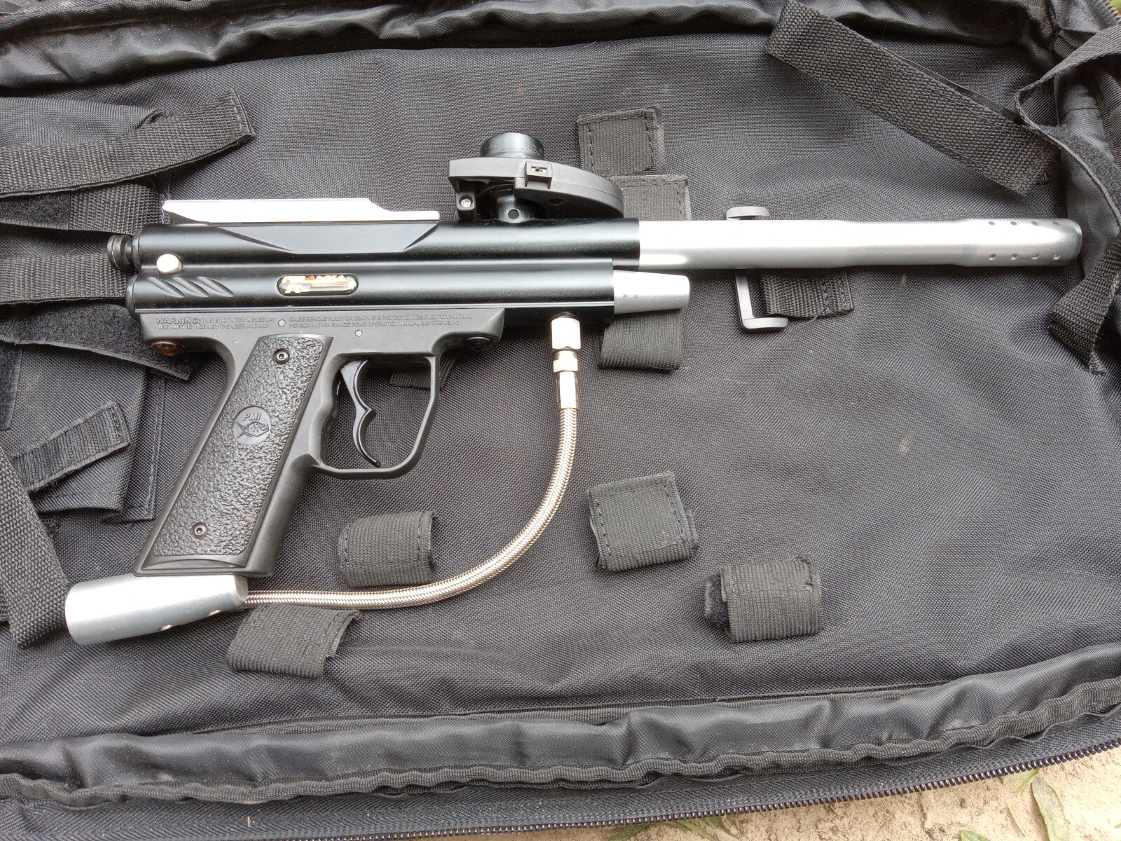PMI Piranha R6 model 8810 paintball marker