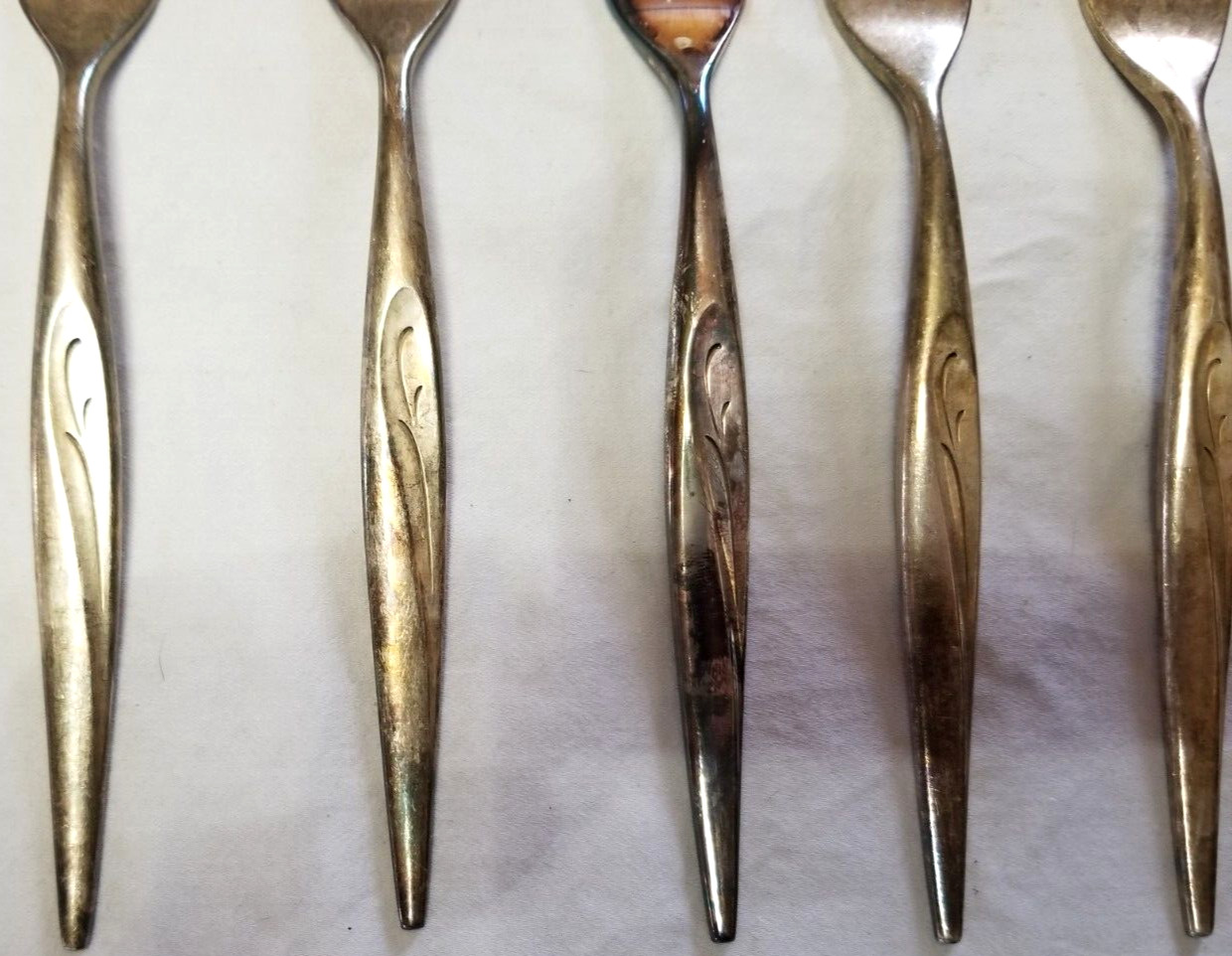 Oneida Community Flight Pattern Set of 8 Dinner Forks VTG 1963 Flatware