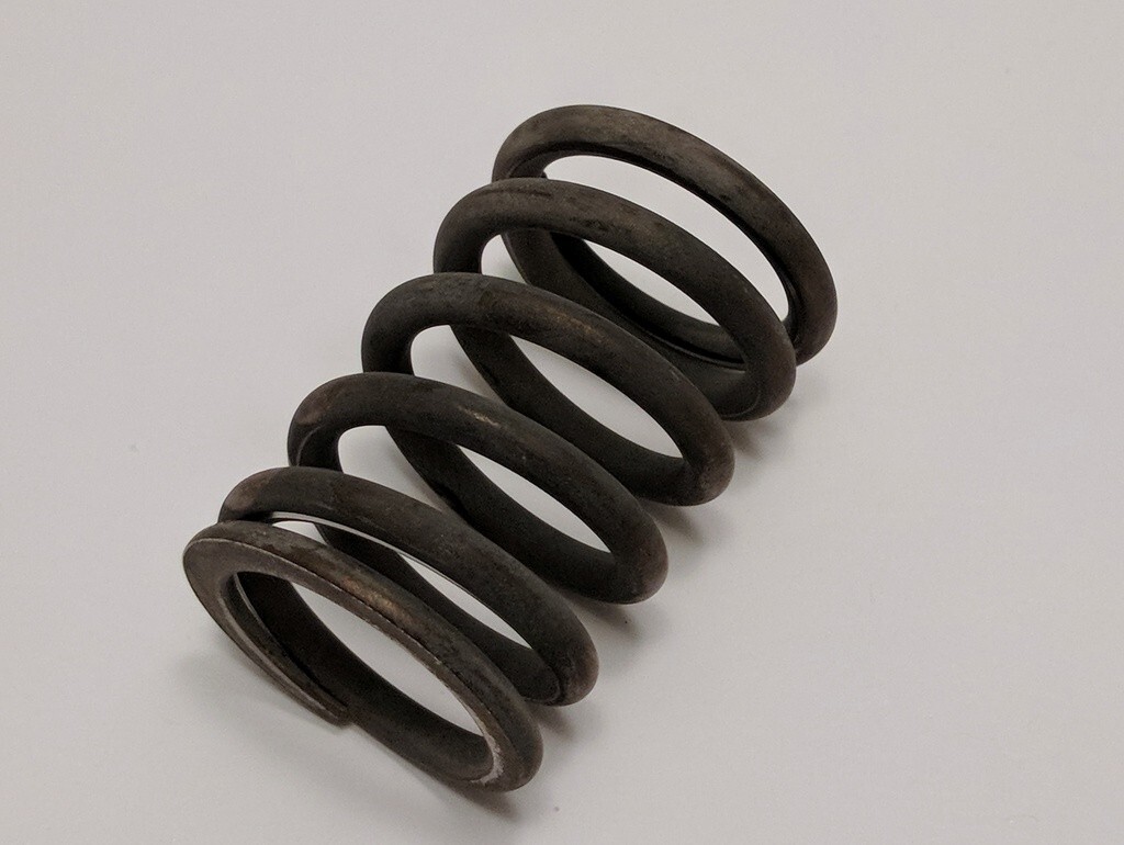 Genuine BMW E30 Valve spring. 30.2 mm 11341706583