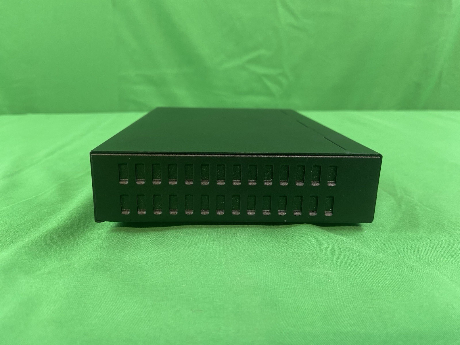 SonicWall TZ370 Network Security Appliance No Power Adapter READ