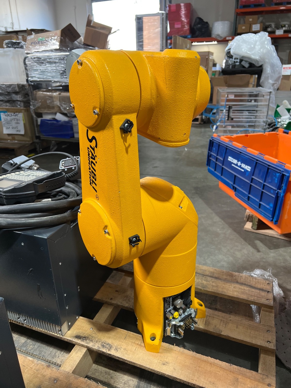 Staubli TX60 6-Axis Robot with CS8C Controller SP1 D21142102 Pendant & Cables