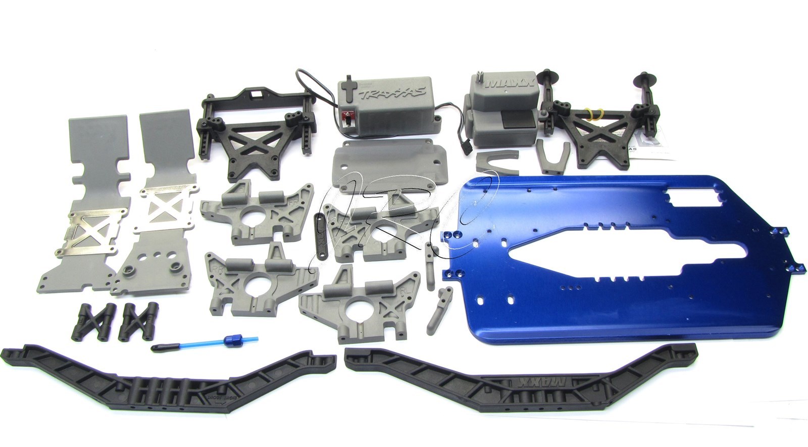 Fits Traxxas T-Maxx 3.3 49077-3 - CHASSIS 5122X 5197R (bulkhead towers skids