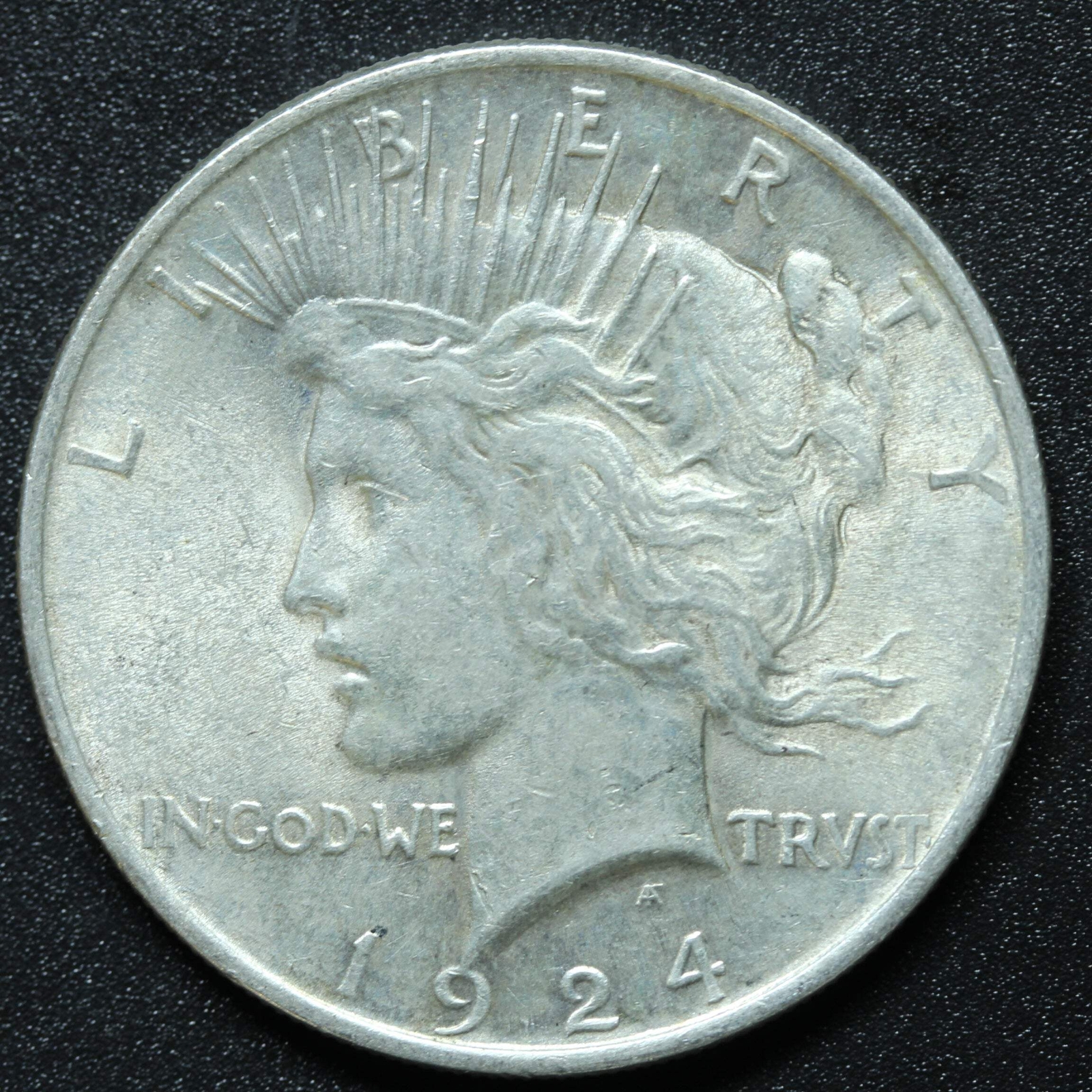 1924 Peace Dollar - Silver - Philadelphia
