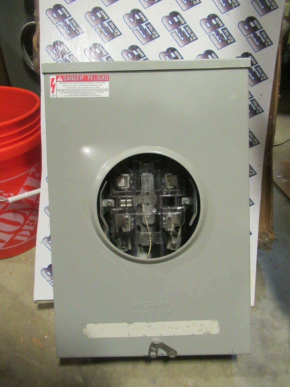 Milbank 757 Series, 125A, 600V, 1PH 3W, 5 Terminal W/ Bypass Meter Base- MB14